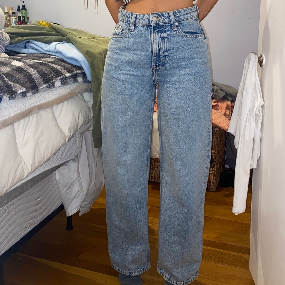 2 pairs of high waist denim H&M